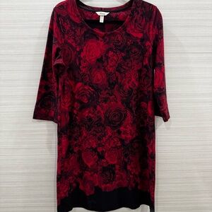 Soma Red & Black Rose Print Soft Knit 3/4 Sleeve Pullover Dress size Medium